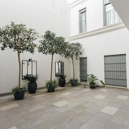 Modern With Seasonal Swimming Pool- 1Bd 1Bth- Goyeneta Sevilha Exterior foto