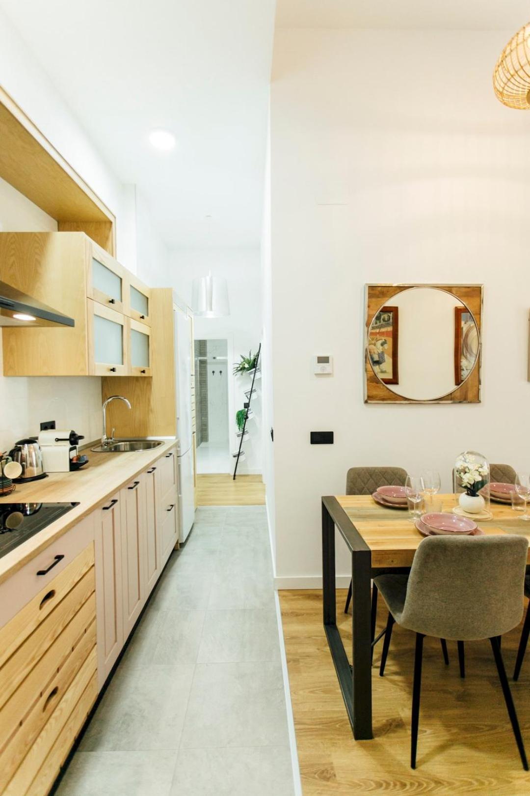 Modern With Seasonal Swimming Pool- 1Bd 1Bth- Goyeneta Sevilha Exterior foto