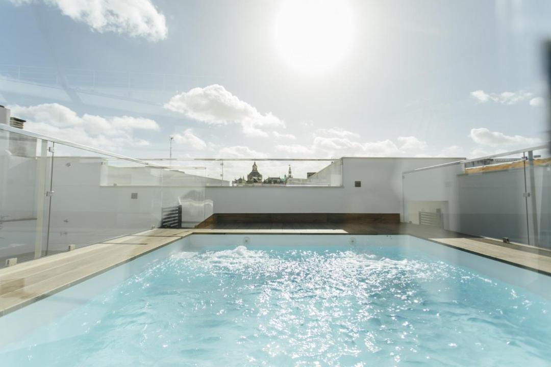 Modern With Seasonal Swimming Pool- 1Bd 1Bth- Goyeneta Sevilha Exterior foto