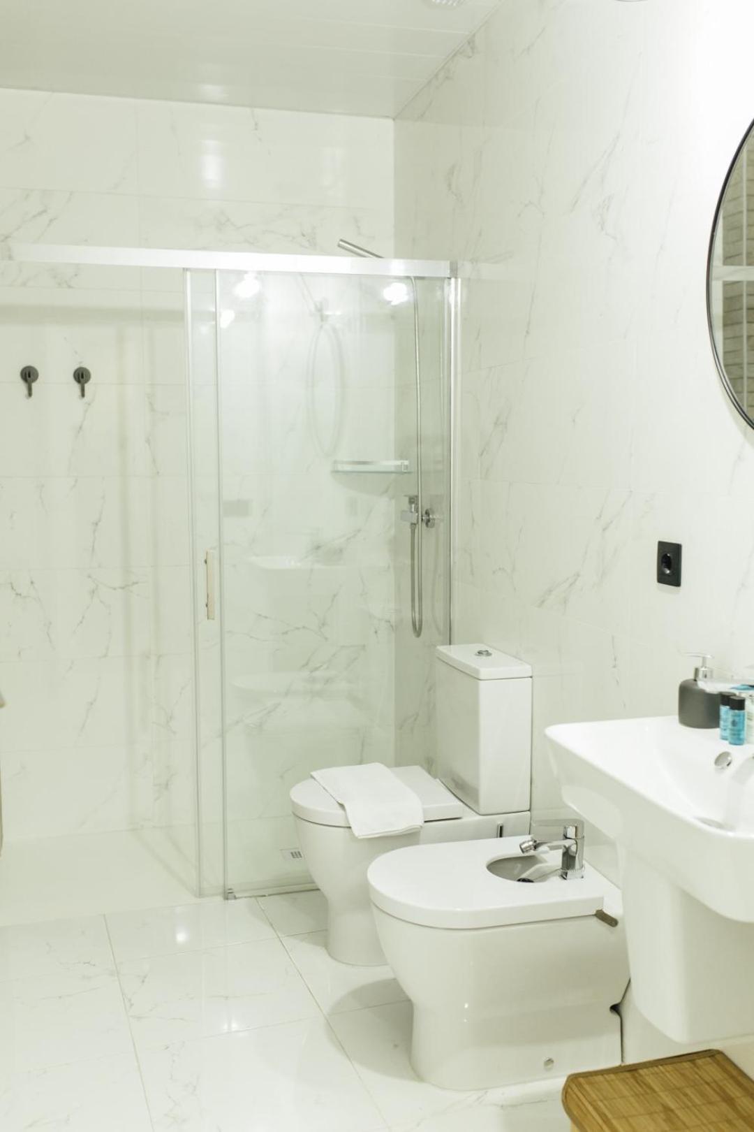Modern With Seasonal Swimming Pool- 1Bd 1Bth- Goyeneta Sevilha Exterior foto